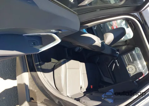 2023 BMW X1 xDrive28I z USA, uszkodzony, nr VIN WBX73EF0XP5V88404